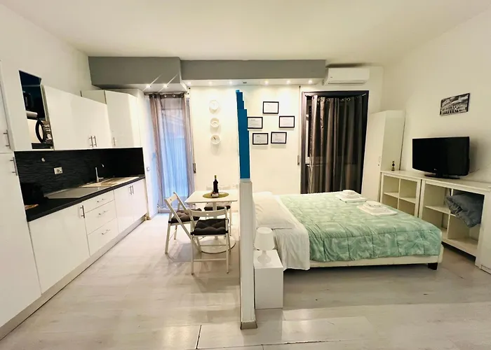 Vatican District Apartment Rome